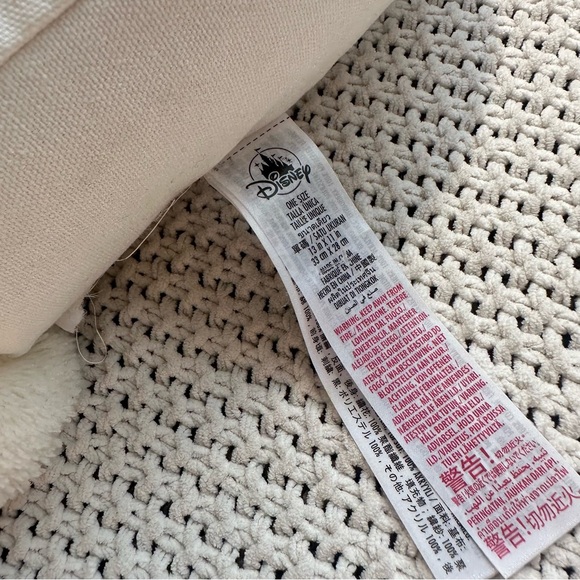 Disney Winnie The Pooh Bear Rainbow Cloud Pillow “A Snuggly Sort Of Day” Pom Pom - Picture 5 of 9